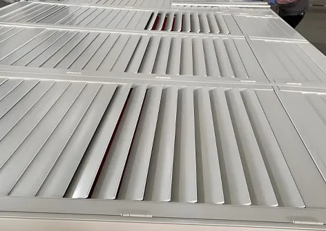 Chinese Supplier Faux Wood Cafe Style Shutters