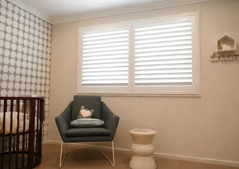 Durable Design PVC Plastic Blade Plantation Shutters Interior