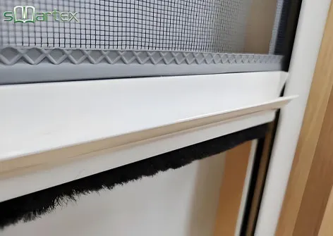 PVC Retractable Screen Window