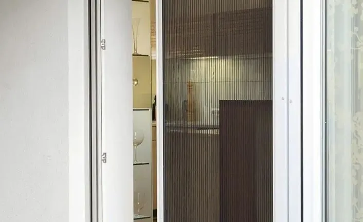 Pleated Insect Screen Mesh