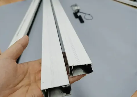 Roll Up Mosquito Screen Window
